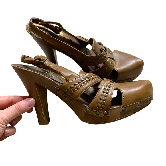 Candie's Vintage Platform Closed Toe Rachelle Vegan Leather Retro Heels Size 9 - Picture 2 of 7